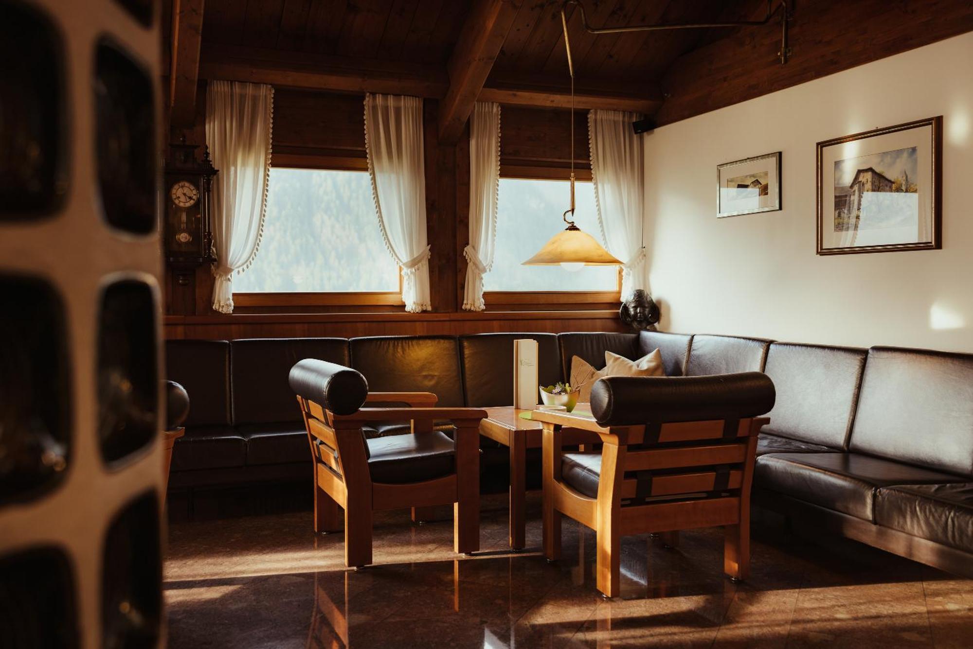 Hotel Grien Ортизей Екстериор снимка