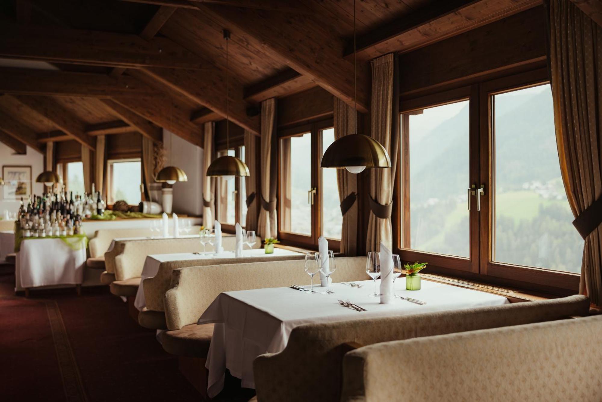 Hotel Grien Ортизей Екстериор снимка