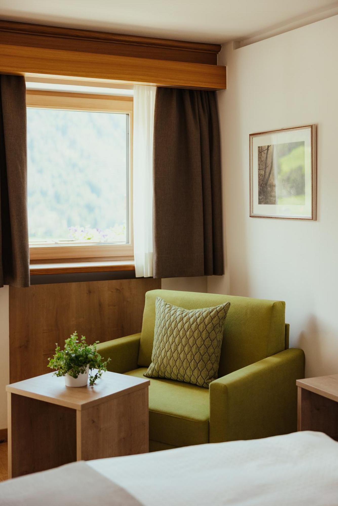 Hotel Grien Ортизей Екстериор снимка